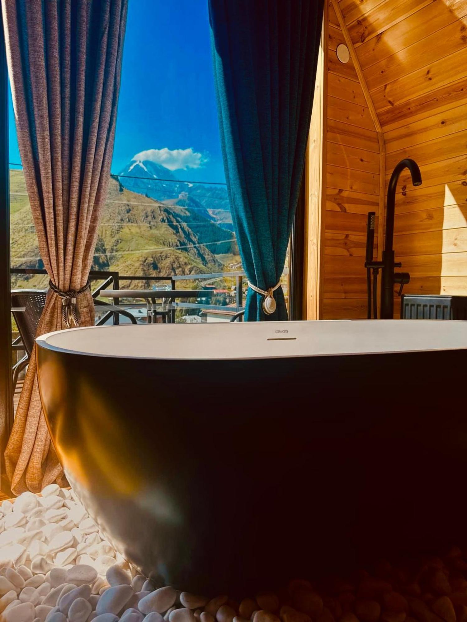 Edelweiss Cottage Kazbegi Екстериор снимка