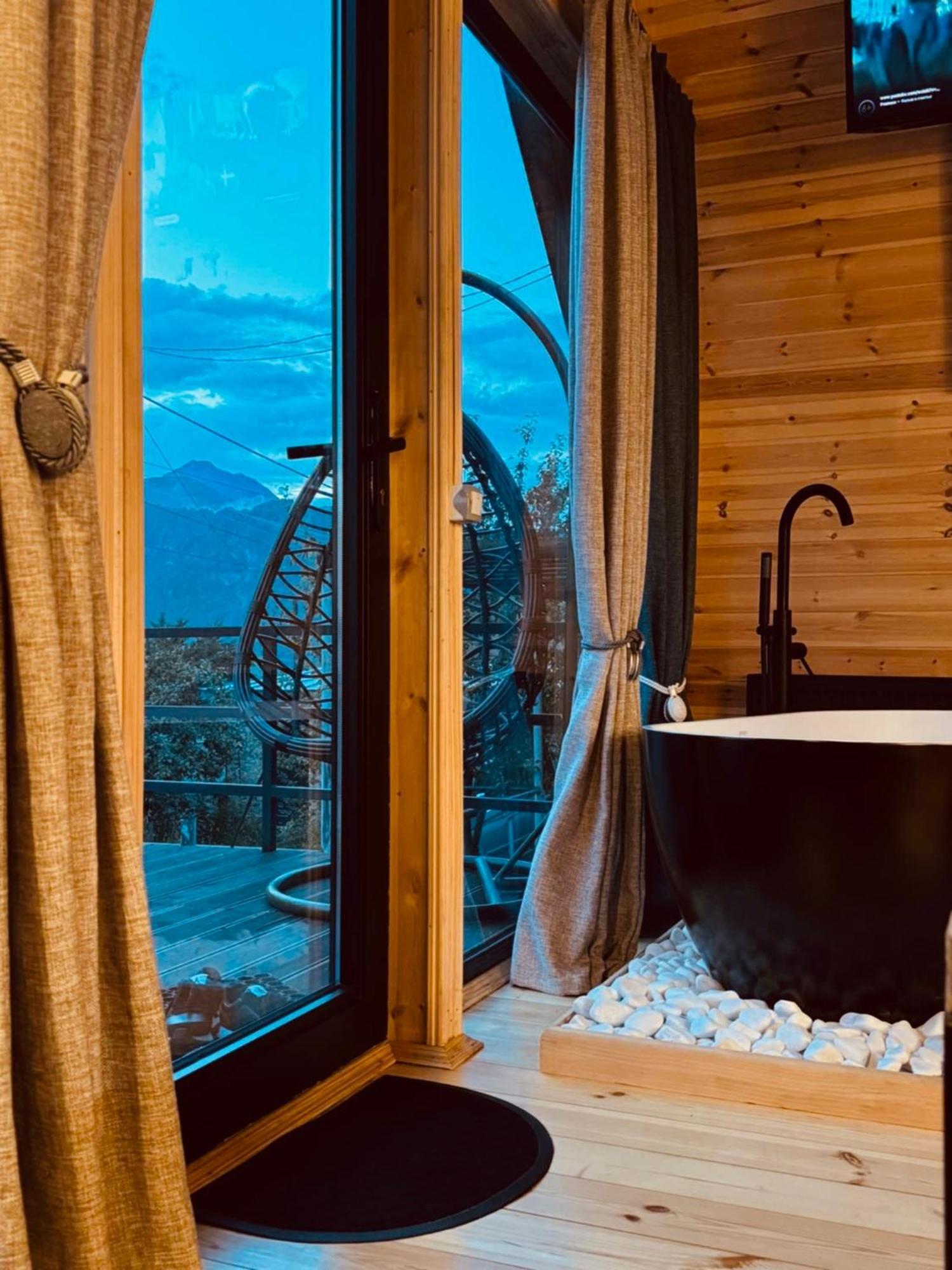 Edelweiss Cottage Kazbegi Екстериор снимка