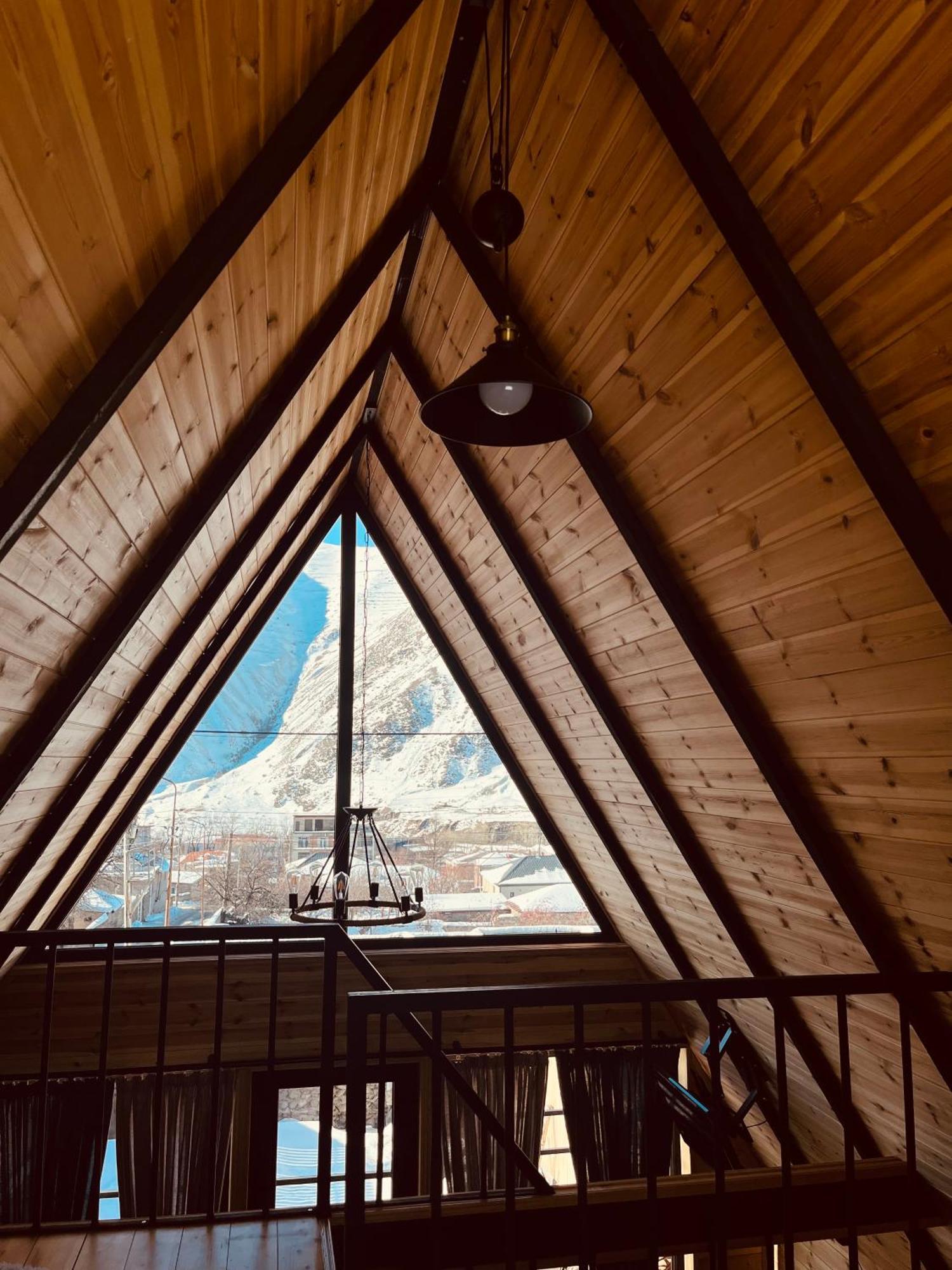 Edelweiss Cottage Kazbegi Екстериор снимка