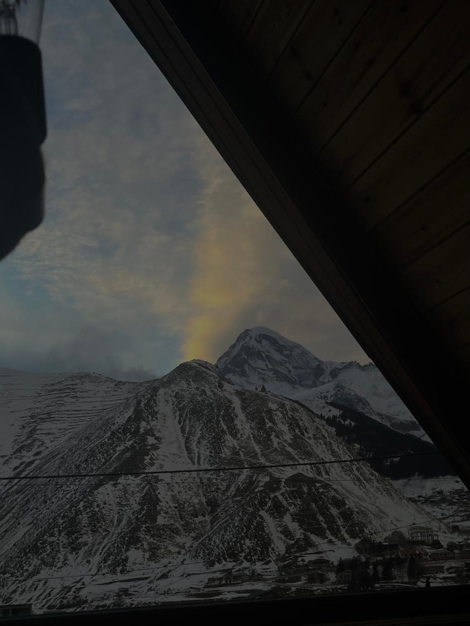 Edelweiss Cottage Kazbegi Екстериор снимка