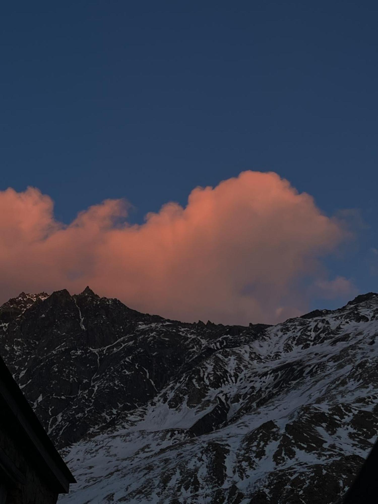 Edelweiss Cottage Kazbegi Екстериор снимка