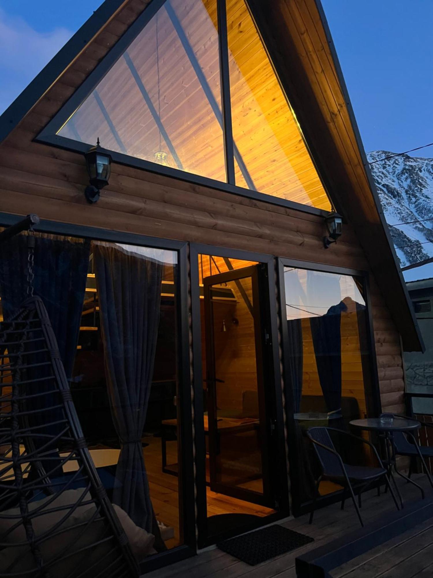 Edelweiss Cottage Kazbegi Екстериор снимка